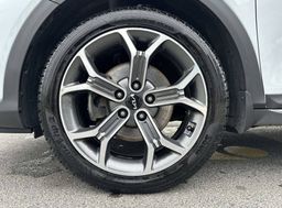 Zunanja slika - KIA XCeed - 1.5 T-GDi EX Way ISG. MT - 9 - Predogledna slika