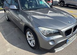 Zunanja slika - BMW X1 - serija :  sDrive18d - 2 - Predogledna slika