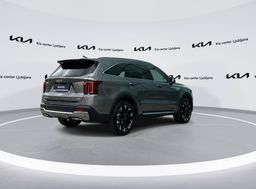 Zunanja slika - KIA Sorento - 2.2 TCi EX Limited AWD 8DCT 7 sedežni... - 5 - Predogledna slika