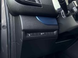 Zunanja slika - Peugeot Traveller - 2.0 HDI-95.000km-1 LASTNIK-5 SEDEŽEV-KAMERA-LED... - 13 - Predogledna slika