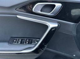 Zunanja slika - KIA Ceed - 1.5 T-GDI GT-line ISG DCT - 13 - Predogledna slika