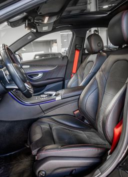 Zunanja slika - Mercedes-Benz C-Razred - C43AMG-4MATIC-KEYLESS-VIRTUAL-PANO-ALCANTARA-19C - 11 - Predogledna slika
