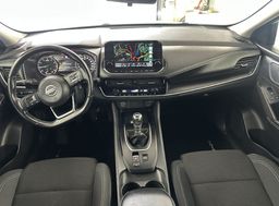 Notranja slika - Nissan Qashqai - CROSSOVER 1.3MHEV 140.NAVI.ACC.KAMERA.LED.BENCIN - 7 - Predogledna slika