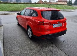 Zunanja slika - Ford Focus - Style 1.0 EcoBoost 125 KM - 7 - Predogledna slika