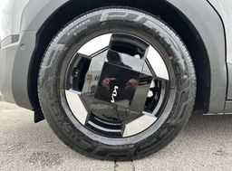 Zunanja slika - KIA PV5 - 71.2 kWh baterija 120 kW 163 KS  Quantum - 9 - Predogledna slika