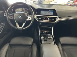Zunanja slika - BMW Serija 3 - Touring: 318i Luxury.NEMŠKI+4ALU.KAMERA.LED.USNJE.ACC.BE - 1 - Predogledna slika