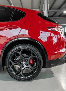 Zunanja slika - Alfa Romeo Stelvio - COMPETIZIONE-Q4-VIRTUAL-NAVI-KEYLESS-RADAR-HK-21C - 8 - Predogledna slika