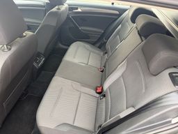 Zunanja slika - VW Golf - 1.6 TDI Comfortline 115PS SLOVENSKI PDC ALU16 - 12 - Predogledna slika