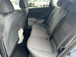 Notranja slika - Hyundai Bayon - 1.0 T-GDI PREMIUM/Radar, SmartSense+, Winter, two-tone, rg - 10 - Predogledna slika