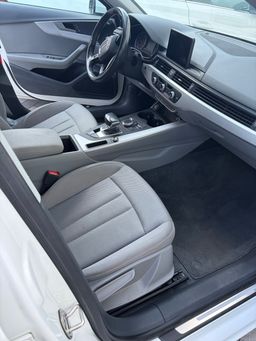 Notranja slika - Audi A4 - Avant 2,0 TDI (Basis) S tronic - 5 - Predogledna slika