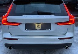 Zunanja slika - Volvo V60 - D4 PANO-FullLED-Usnje-KAM-Mkot-PDC-Gretje-KljukaDE - 6 - Predogledna slika