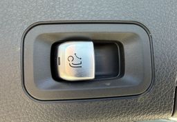 Zunanja slika - Mercedes-Benz C-Razred - C200d T PANO-FULLED-ACC-EL.PRT-NAVI-BT-360-AMBIENT - 20 - Predogledna slika