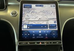 Zunanja slika - Mercedes-Benz C-Razred - VIRTUAL-NAVIGACIJA-RADAR-AMBIENT-KAMERA-LED-ALU - 12 - Predogledna slika