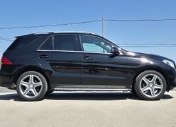 Zunanja slika - Mercedes-Benz GLE-Razred - GLE 250 d 4MATIC AMG ALU 20 2. lastnik ODLIČEN - 5 - Predogledna slika