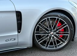 Zunanja slika - Porsche Panamera - 4.0 V8 GTS-PANORAMA-MATRIX-SOFT CLOSE-HLAJENJE- - 10 - Predogledna slika