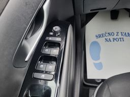 Zunanja slika - Hyundai Tucson - 1.6 T-GDI PREMIUM slo-1last-navi-alu-pdc-kamera - 10 - Predogledna slika