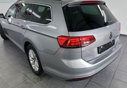 Zunanja slika - VW Passat - Variant 2.0 TDI.Business avt. 110kW.NEMŠKI.PANORAMA.KAMERA - 5 - Predogledna slika