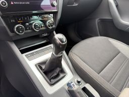 Zunanja slika - Škoda Octavia - Combi 2,0 TDI Style - 12 - Predogledna slika