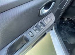 Zunanja slika - Renault Clio - Intens 1.2 16v 2XPDC.LED.DELNO USNJE. - 15 - Predogledna slika