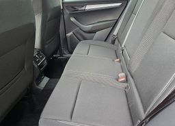 Zunanja slika - Škoda Karoq - Selection 1.5 TSI 110kW - 12 - Predogledna slika
