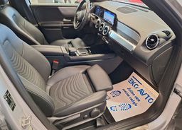 Zunanja slika - Mercedes-Benz GLB-Razred - GLB 2.0D-KAMERA-VELIKA NAVI-PDC-USNJE-KOT N - 10 - Predogledna slika