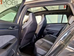 Zunanja slika - VW Golf - 2.0 TDI R-Line DSG•PANO•AMBIENT•ACC•IQ LED•DAB• - 4 - Predogledna slika