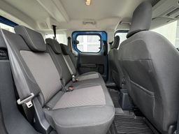 Zunanja slika - Ford Tourneo Courier - 1.0 ECOBOOST 125KM TREND SLO 1.LAST. V JAMSTVU - 11 - Predogledna slika