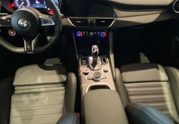Zunanja slika - Alfa Romeo Giulia - 2.9 Turbo 520hp AT8 Quadrifoglio - 5 - Predogledna slika