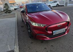Zunanja slika - Ford Mustang Mach-e - 76kWh 198kW samodejni AWD - SLO -jamstvo - 3 - Predogledna slika