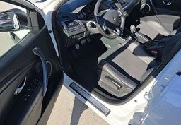 Zunanja slika - Renault Mégane - Megane Dynamique 1.6 16V LEPA KOMBINACIJA VOZILA - 8 - Predogledna slika