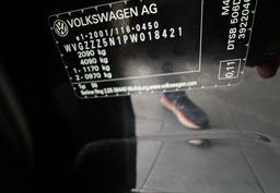 Zunanja slika - VW Tiguan - 2.0 TDI 110kW.NEMŠKI+4ALU.NAVI.AUT.GRET.SED.LED - 18 - Predogledna slika