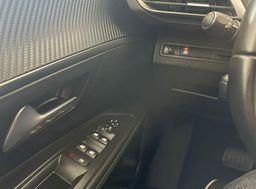 Zunanja slika - Peugeot 5008 - 1.5 BlueHDI 130 S S Allure Avt.USNJE.KAMERA.LED - 10 - Predogledna slika