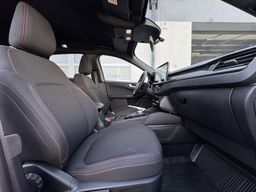 Zunanja slika - Ford Kuga - ST-LINE 1.5 EcoBoost 187KM AVT-A8 SLO 1.last ODLIČ - 12 - Predogledna slika