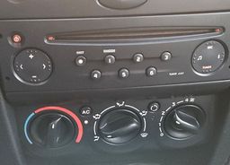 Zunanja slika - Renault Clio - 1.2 75ks °SLO-POREKLO° °NOVE GUME° - 9 - Predogledna slika