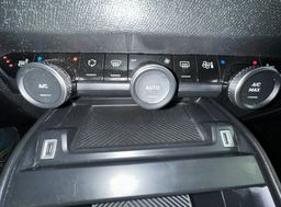 Zunanja slika - Citroën C4 - Shine Pack 1.5 BlueHDI 96KW.USNJE.KAMERA.LED.NAVI - 17 - Predogledna slika