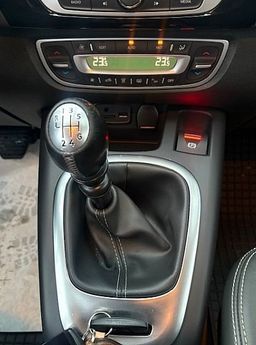 Zunanja slika - Renault Scénic - Grand Scenic Limited Edition dCi 130 Energy - 10 - Predogledna slika