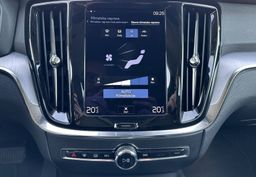 Zunanja slika - Volvo V60 - B4D Momentum Avt... - 18 - Predogledna slika