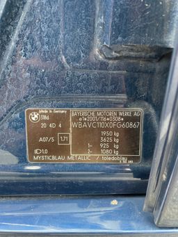 Notranja slika - BMW Serija 3 - 318d - 12 - Predogledna slika