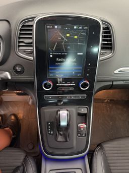 Zunanja slika - Renault Scénic - Grand Scenic BOSE Blue dCi 150 EDC - 15 - Predogledna slika