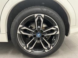 Zunanja slika - BMW iX - 2 eDrive20 - 4 - Predogledna slika