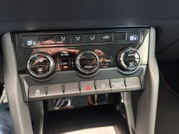 Zunanja slika - Škoda Karoq - 1,5 TSI - 12 - Predogledna slika