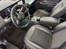 Zunanja slika - Mercedes-Benz GLB-Razred - GLB 200 d 4MATIC Avt.NEMŠKI.KAMERA.PANORAMA.NAVI - 1 - Predogledna slika