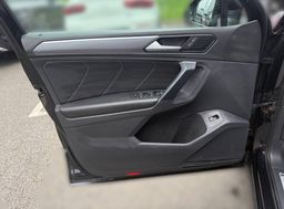 Zunanja slika - VW Tiguan - 2.0 TSI 4MOTION AVT. R-LINE VIRTUAL NAVI PDC KAM . - 10 - Predogledna slika