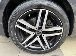 Zunanja slika - Mercedes-Benz V-Razred - V 250 d 4MATIC AVANTGARDE|1.LASTNIK|SLO|PANORAMA - 11 - Predogledna slika