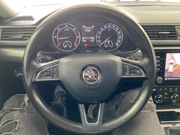 Notranja slika - Škoda Superb - 2.0 TDI Style 110 kW.NEMŠKA+4ALU.NAVI.LED.KLJUKA - 26 - Predogledna slika