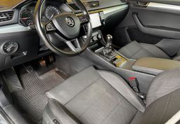 Zunanja slika - Škoda Superb - 2.0 TDI 4X4-MEMORY-GRETJE-Bi XENON - 15 - Predogledna slika