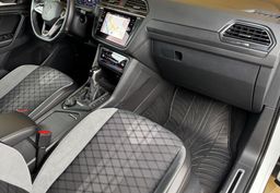 Zunanja slika - VW Tiguan - 2.0 TDI 4MOT-R Line-iQ LED-HEADUP-VIRTUAL-KEYLESS - 15 - Predogledna slika
