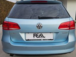 Zunanja slika - VW Passat - Variant 1.6 TDI-ODLIČEN-SERVISNA  KNJIGA-TEMPOMAT... - 8 - Predogledna slika