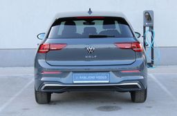 Zunanja slika - VW Golf - 1.5 TSI 4ALL 85  116 - 5 - Predogledna slika