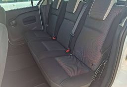 Zunanja slika - Renault Kangoo - Confort dCi 90  1 LASTNIK VELIKO OPREME - 8 - Predogledna slika